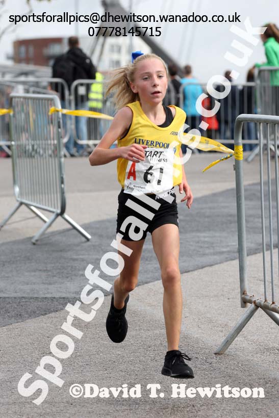Girls under-13s Northern 6 and 4 Stage Road Relays. Photo: David T. Hewitson/Sports for All Pics